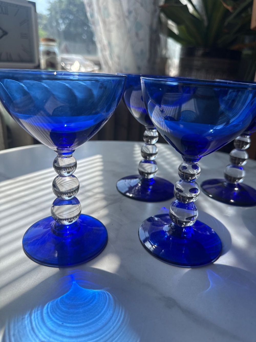 Glasses - Picture 2 of 3